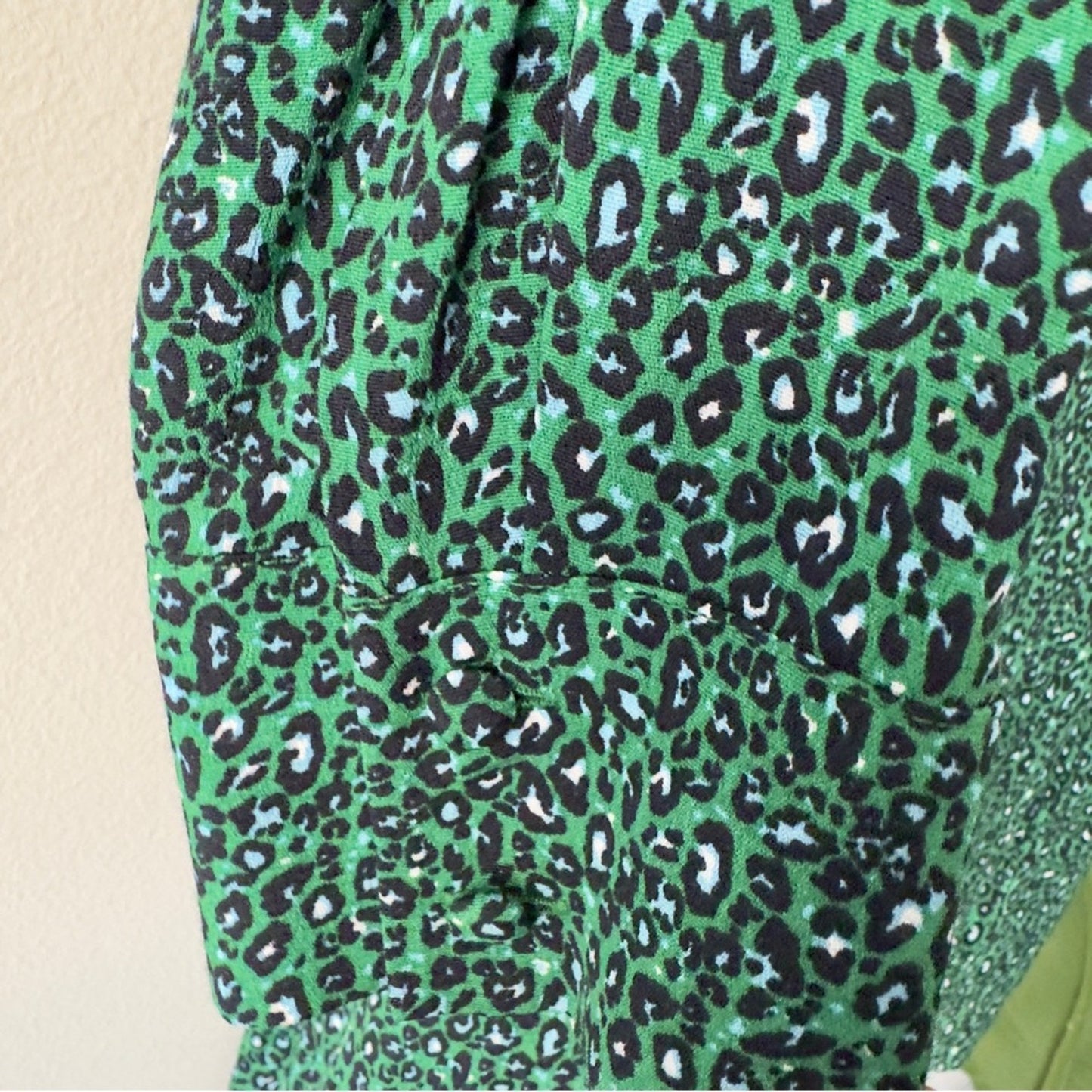 Anthropologie Sanctuary Green Micro Leopard Animal Print Wrap Dress Long Sleeve