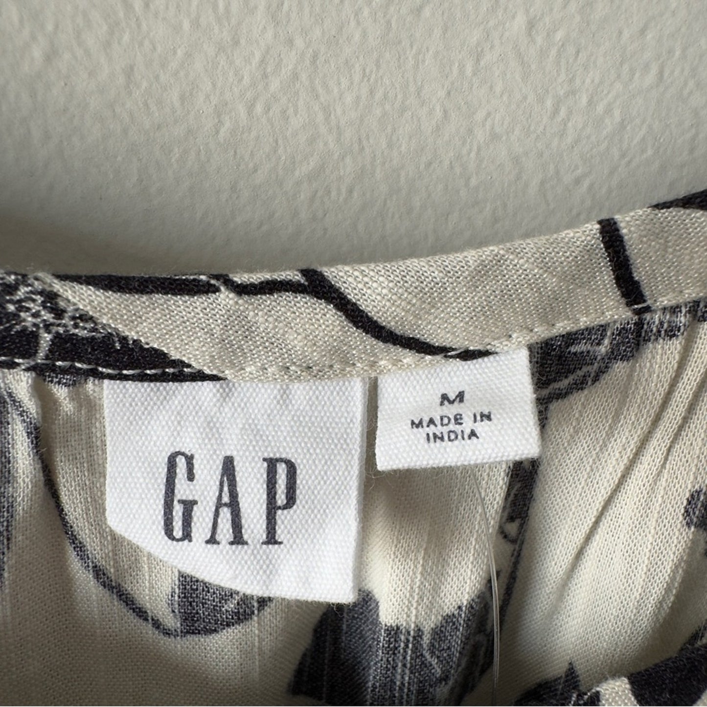 GAP Tie-Waist Scoopneck Midi Dress in White Black Floral Button Down Front M NWT