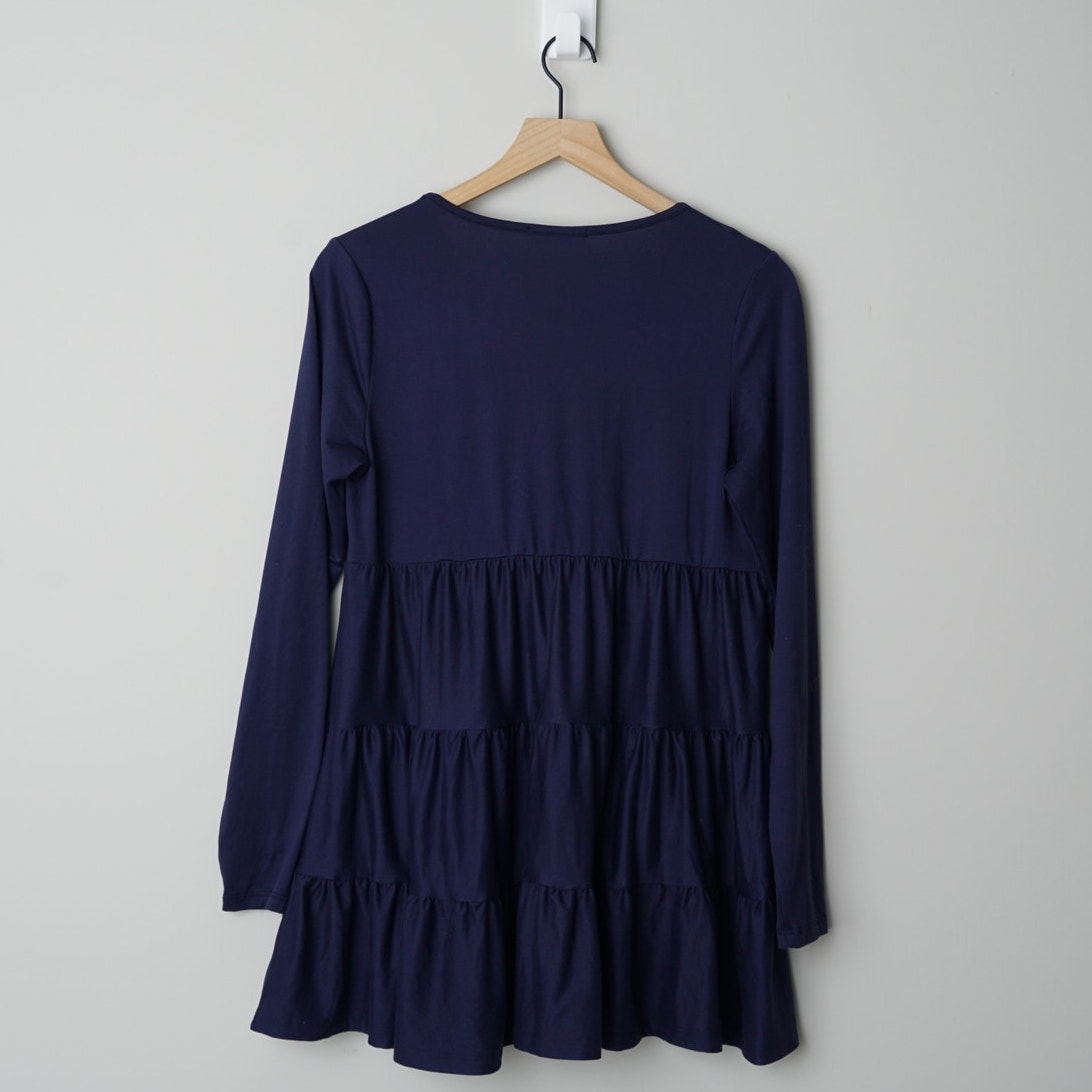 You & Me Navy Tiered Mini Dress Long Sleeve Round Neck Stretch Solid Preppy EUC