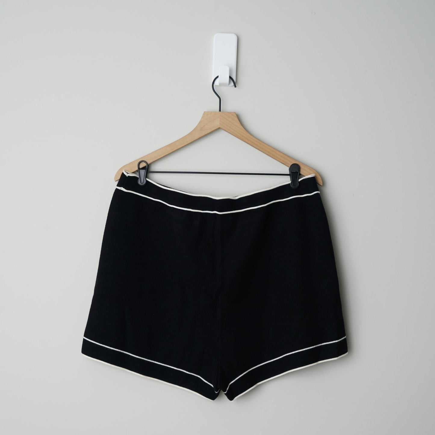 Oak + Fort Knit Pull On Shorts Black White Trim Comfy Dressy Lounge Minimalist