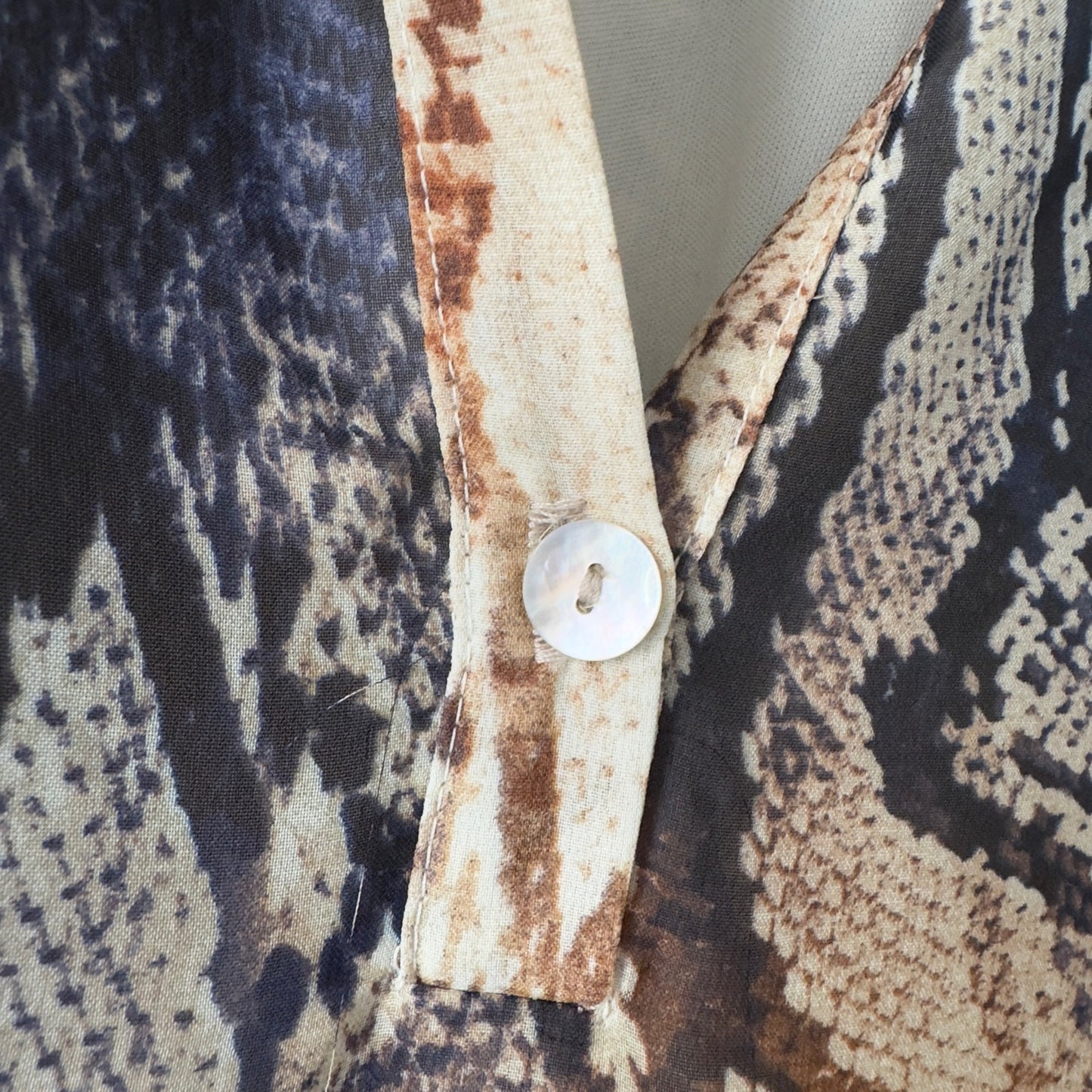 Show Me Your Mumu Snakeskin Print Long Sleeve Mini Dress V-Neck Button Lined XS