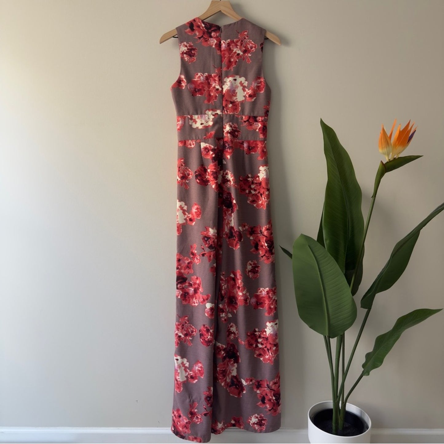 Sugar + Lips Floral V-Neck Jumpsuit Zip Up Back Sleeveless Full Wide Leg Zipper