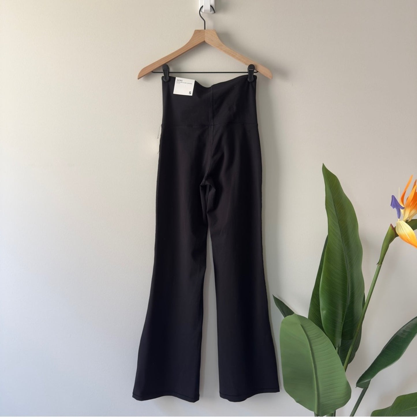 Aeropostale Aero Foldover Flare Leggings Black Pants Solid stretch adjustable S