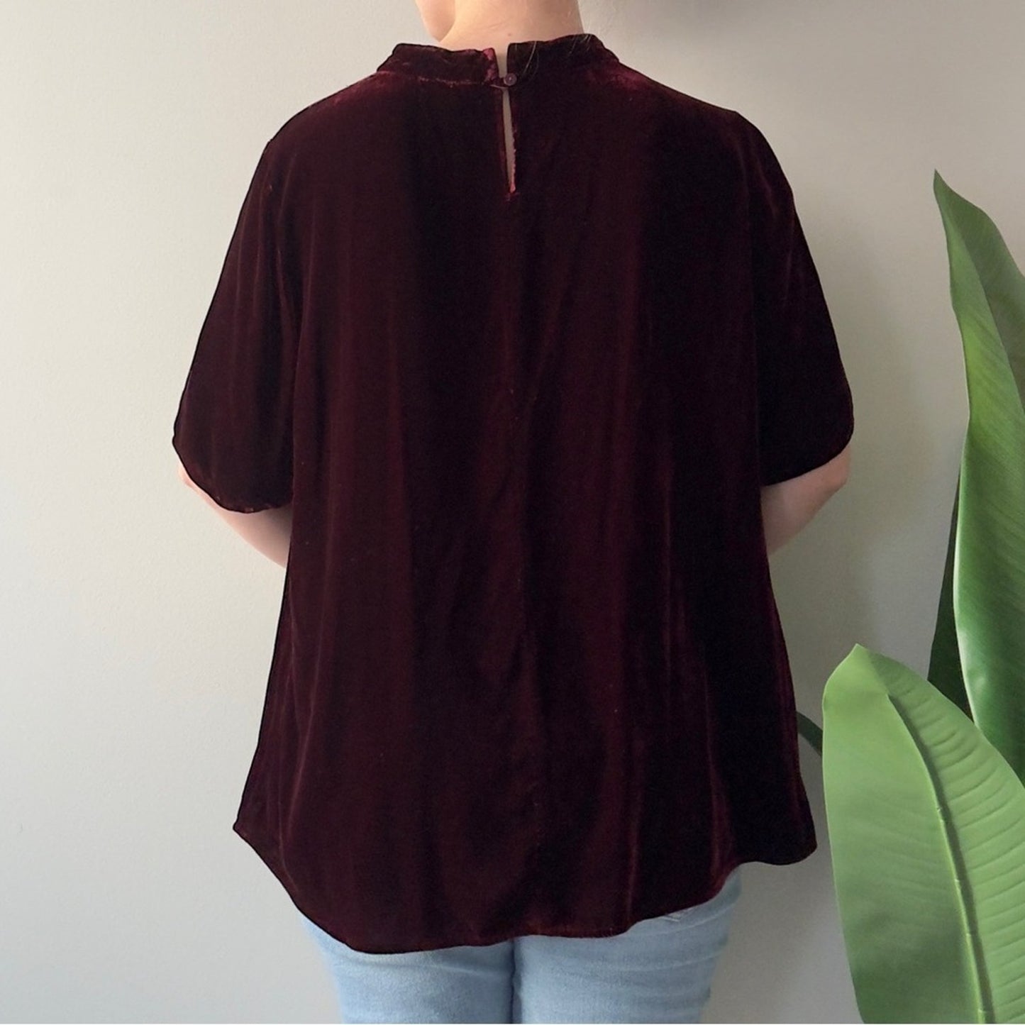 Eileen Fisher Burgundy Red Velvet Short Sleeve Top Holiday Christmas Button Soft
