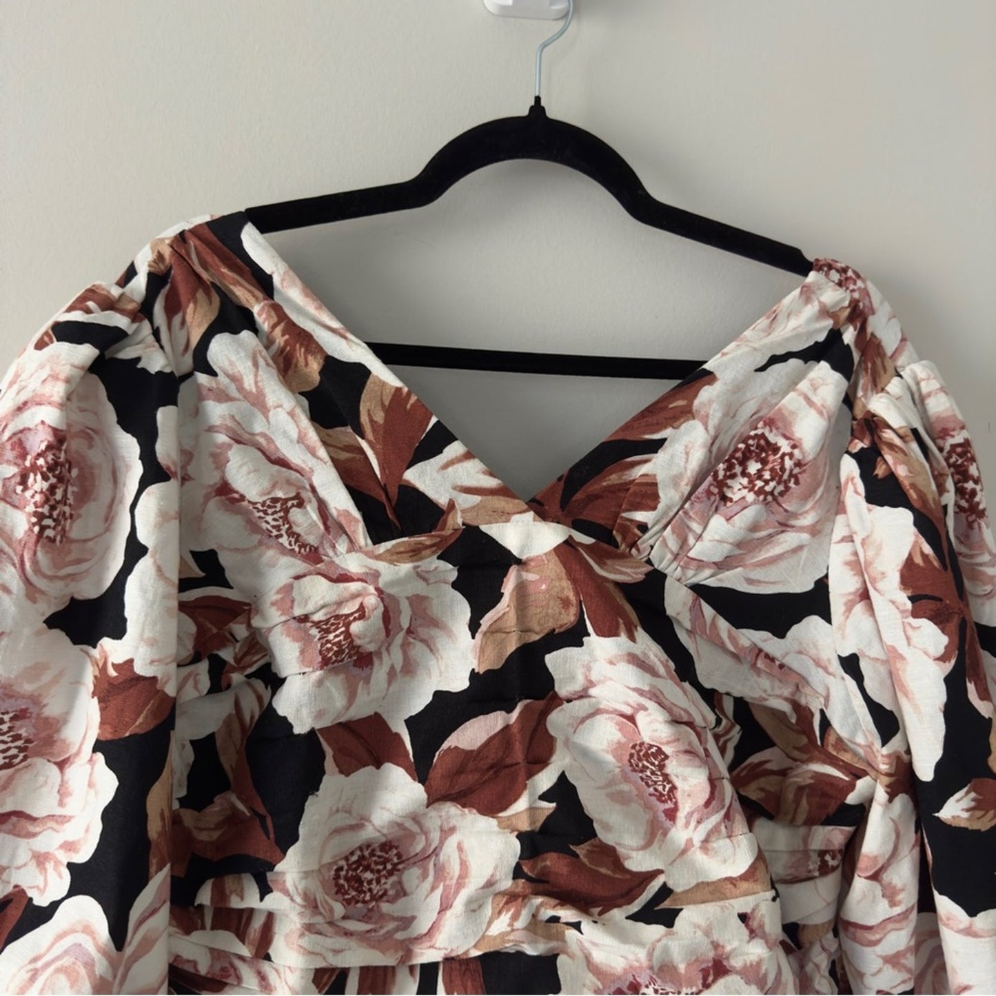 Express Floral Puff Sleeve Ruched pleated Crop top V-neck linen blend stretch XL