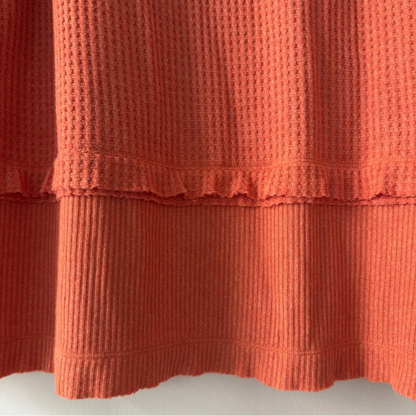 Free People We the Free North Shore Thermal Tunic Top Knit Sweater thumb holes M