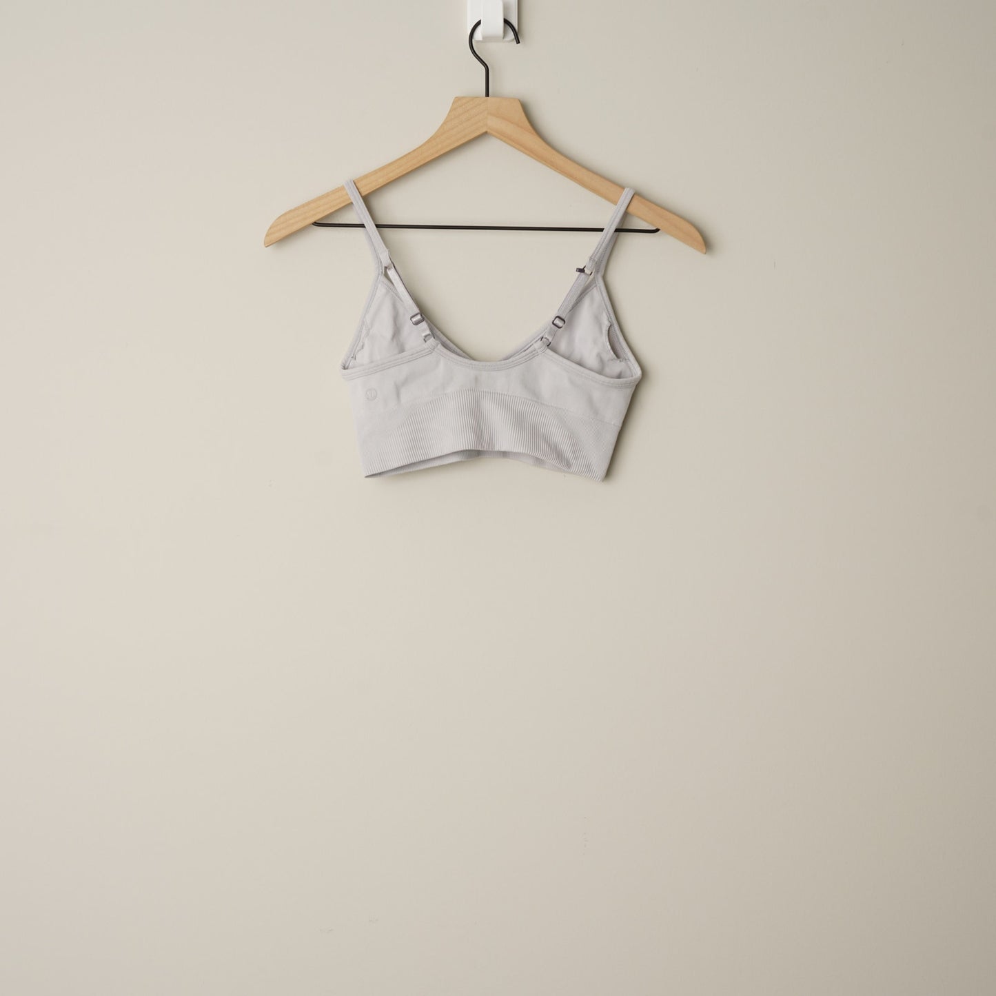 Lululemon Ebb To Street Bra II Sports Athletic Adjustable Spaghetti Straps Gray