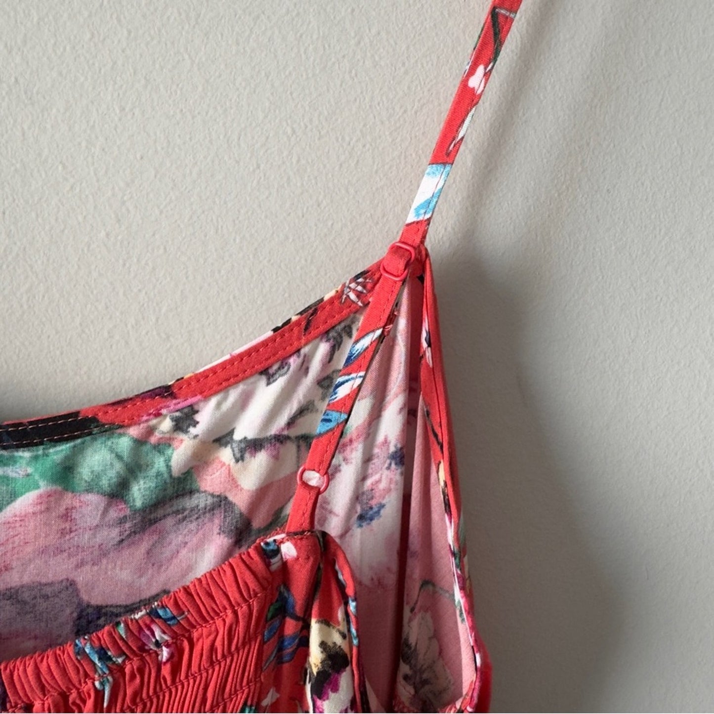 Express Floral Mini Faux Rap Dress adjustable spaghetti straps tropical ruffle M