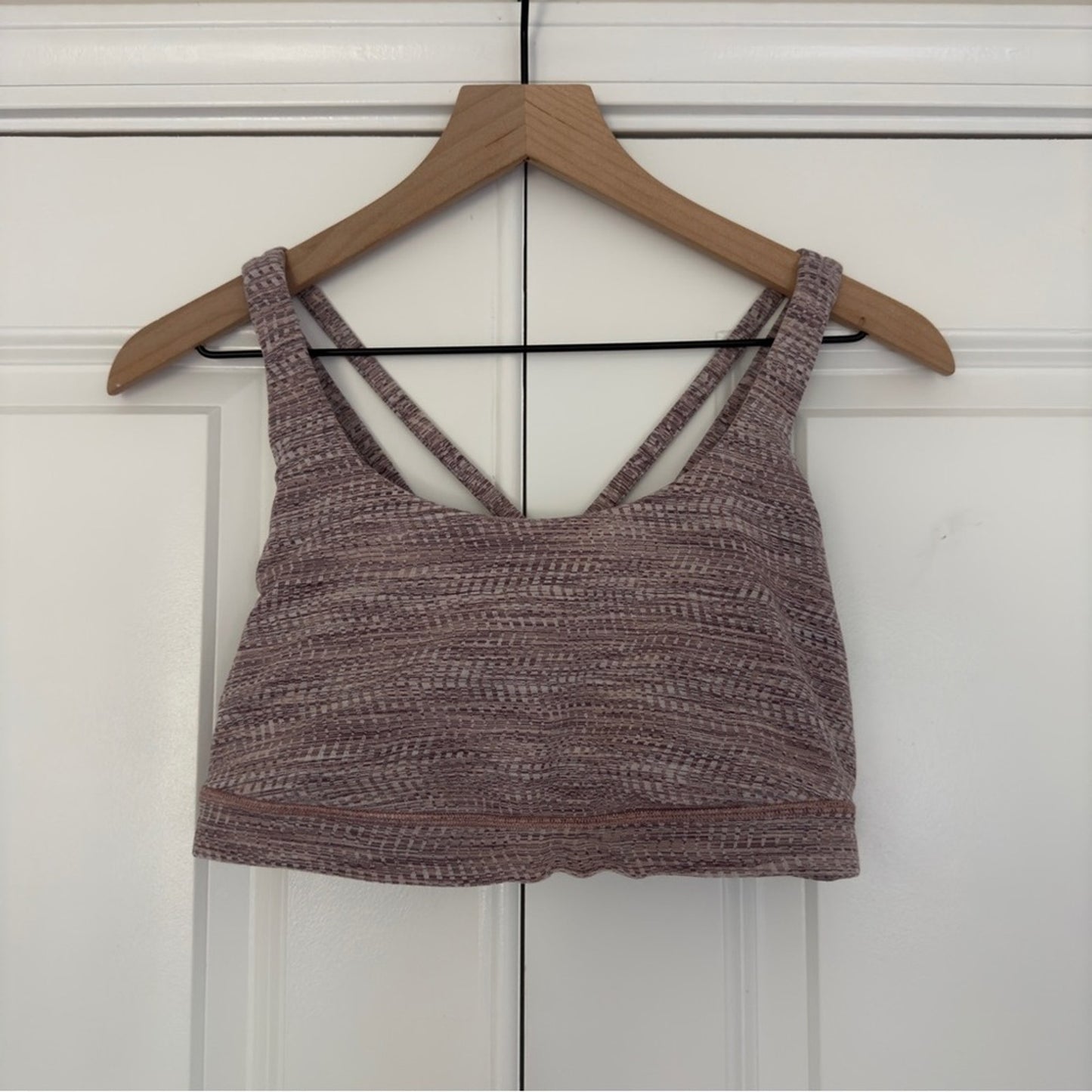 Lululemon Energy Bra in Arrow Jacquard Antique Bark Copper Coil sports Strappy