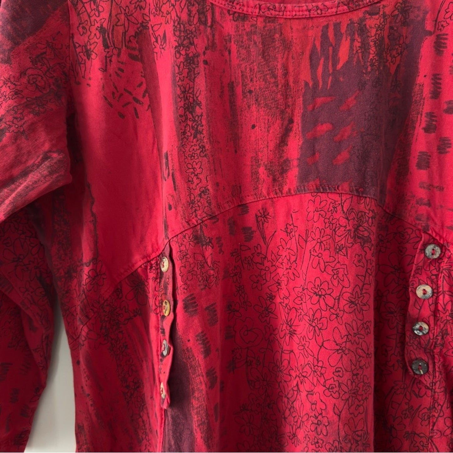 Vintage patchwork style button front Red babydoll Top 3/4 sleeves high low hem L