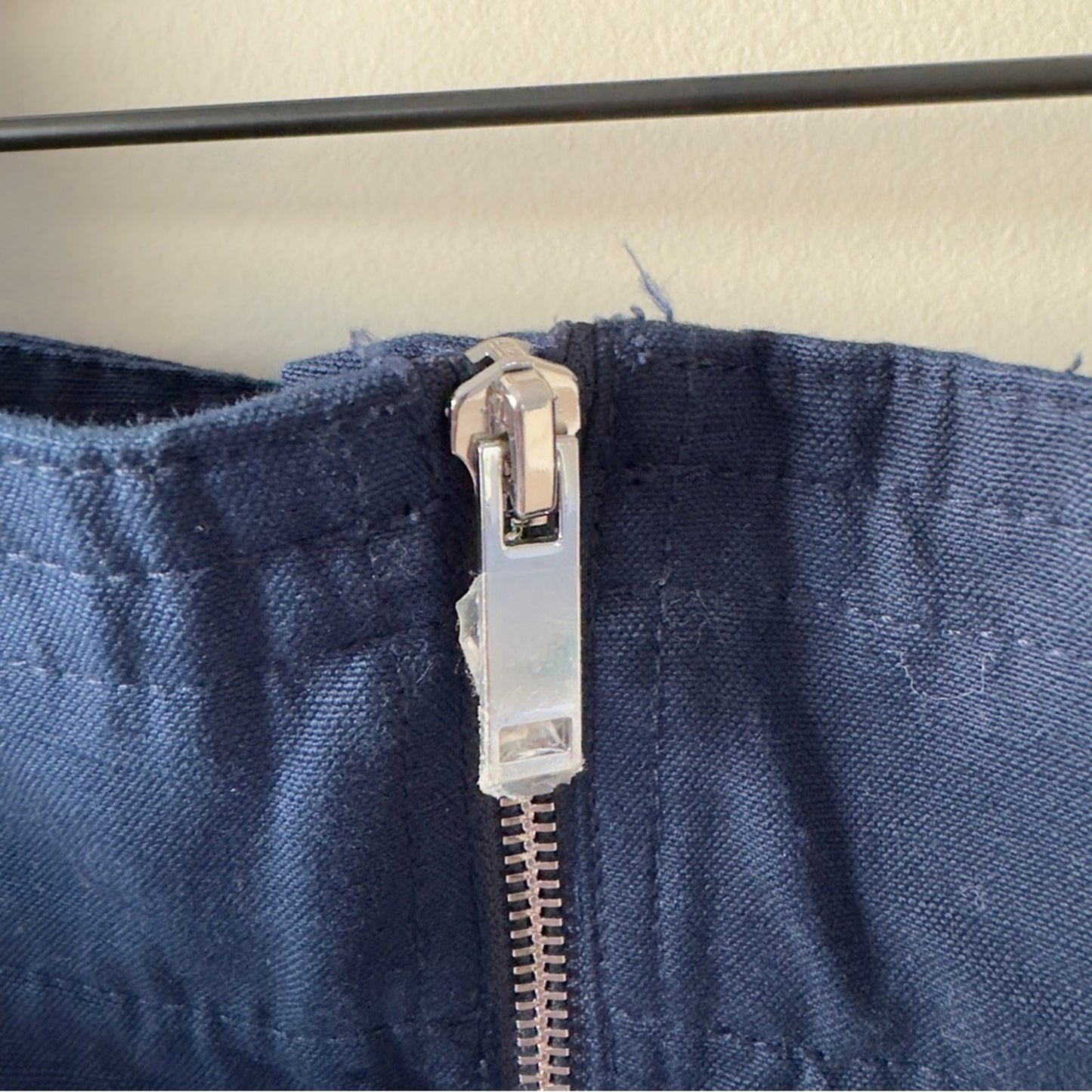 Banana Republic cotton/linen navy Blue Shorts paperbag waist zip up zipper front