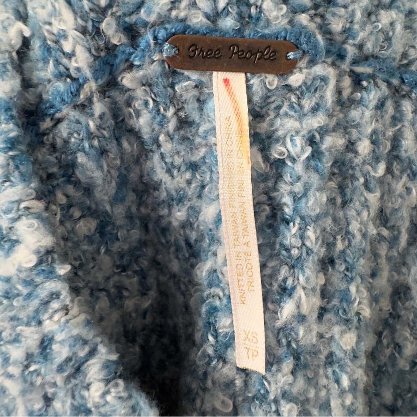 Free People Avalon Cropped Pullover Sweater in Blue Marine Long Sleeve open knit