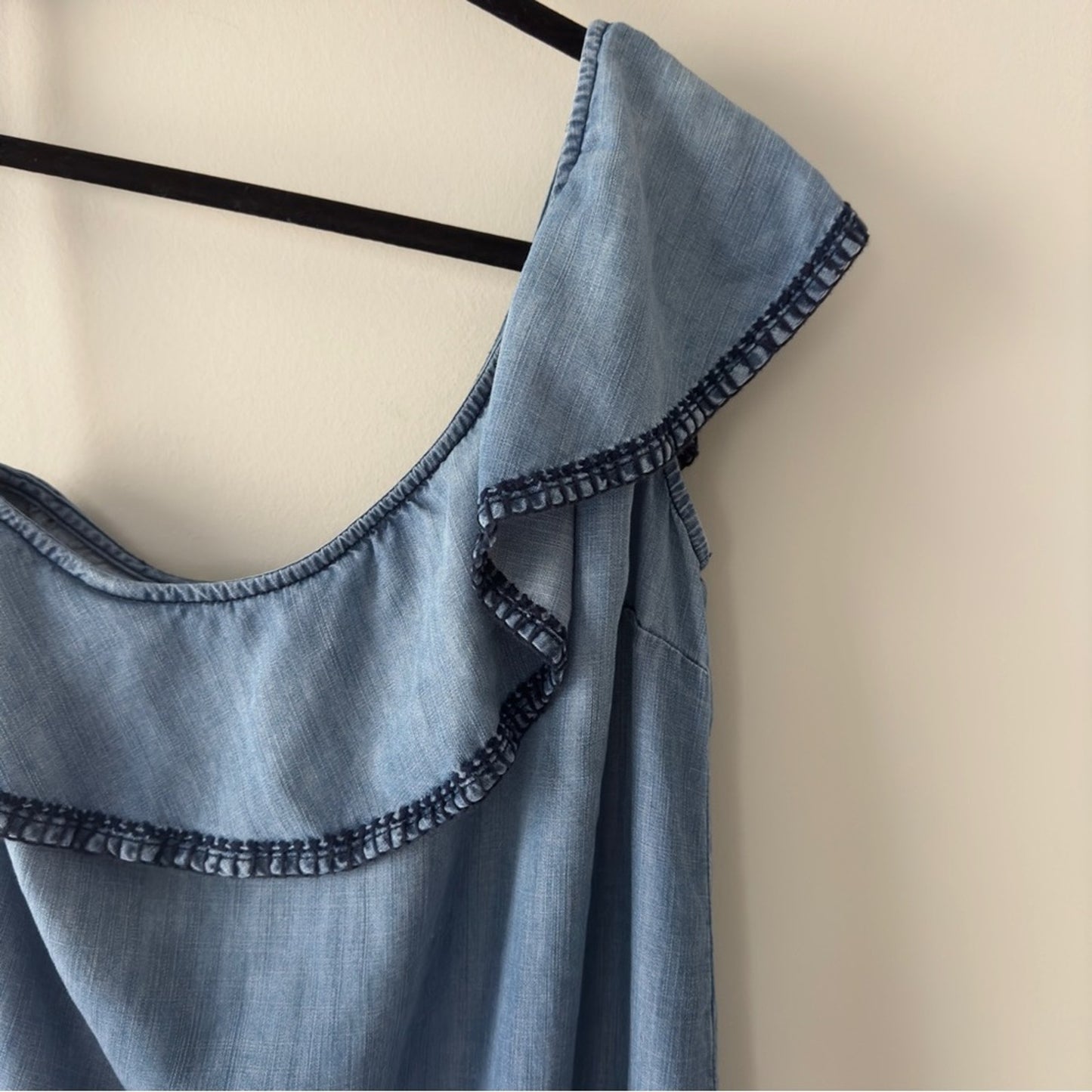 Anthropologie Cloth & Stone Chambray Mini Dress One Shoulder Ruffle embroidered