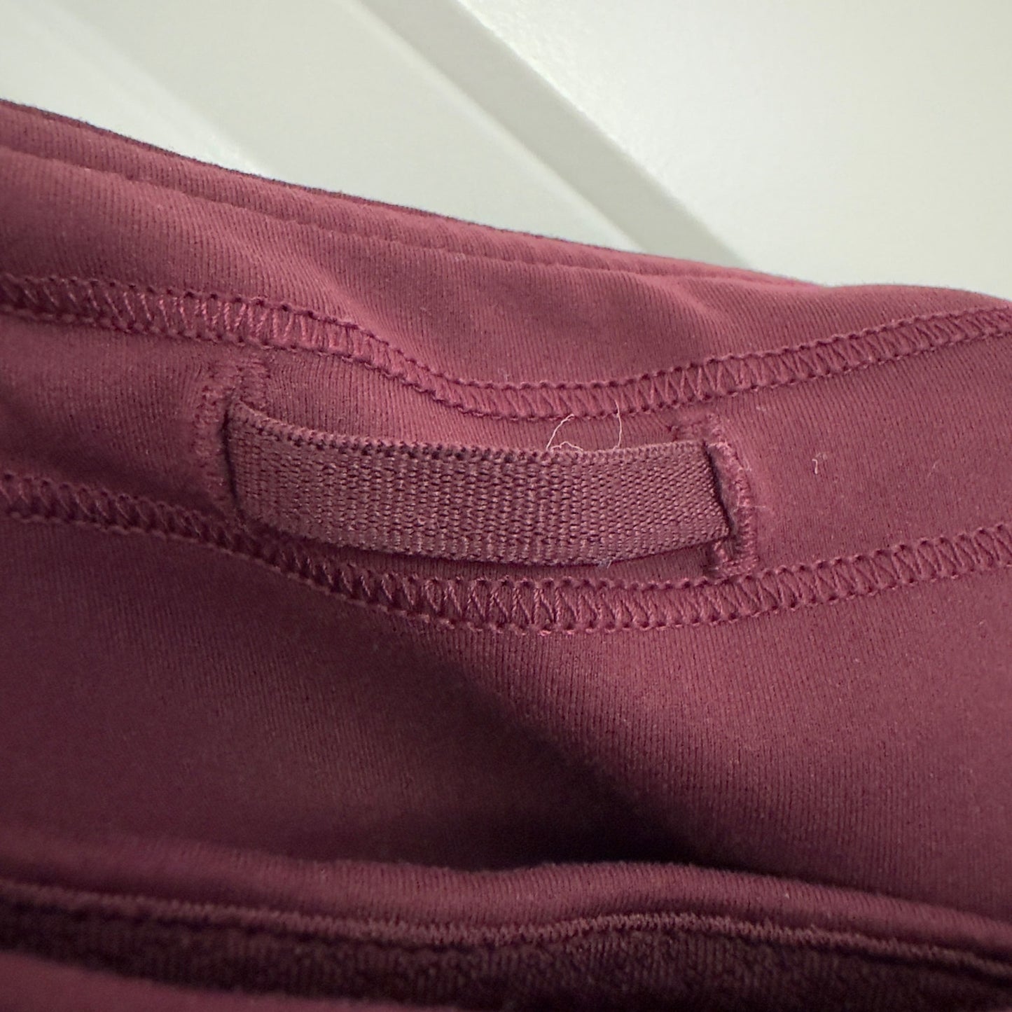 Lululemon Invigorate High-Rise Tight 25" in Red Merlot training Everlux leggings