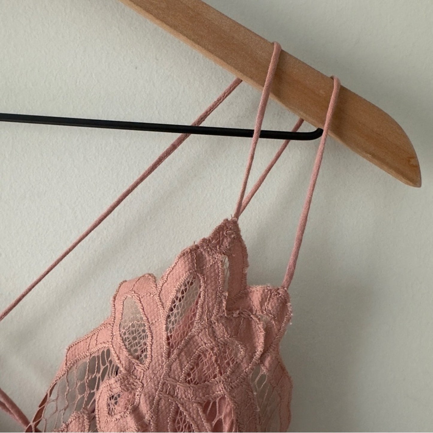 Free People FP One Adella Bralette Boho Lace Camisole Top Pink Rose bohemian M