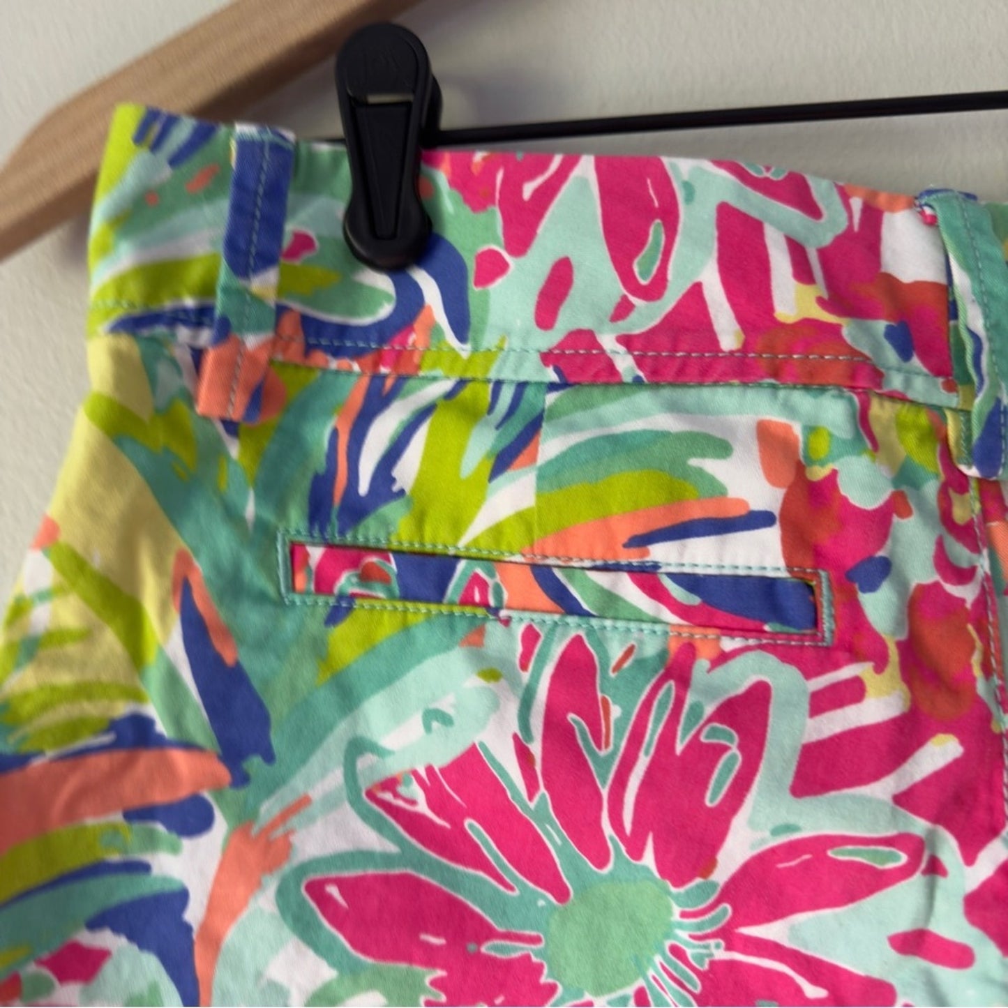 Lilly Pulitzer The Callahan Short Casa Banana Print 100% Cotton Floral Colorful