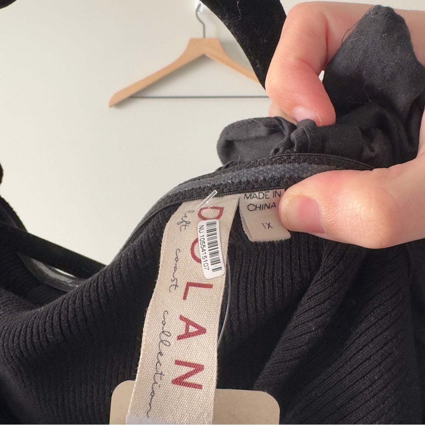 Anthropologie Dolan Left Cost Black Off-Shoulder Bow Top Ribbed Preppy Party EUC