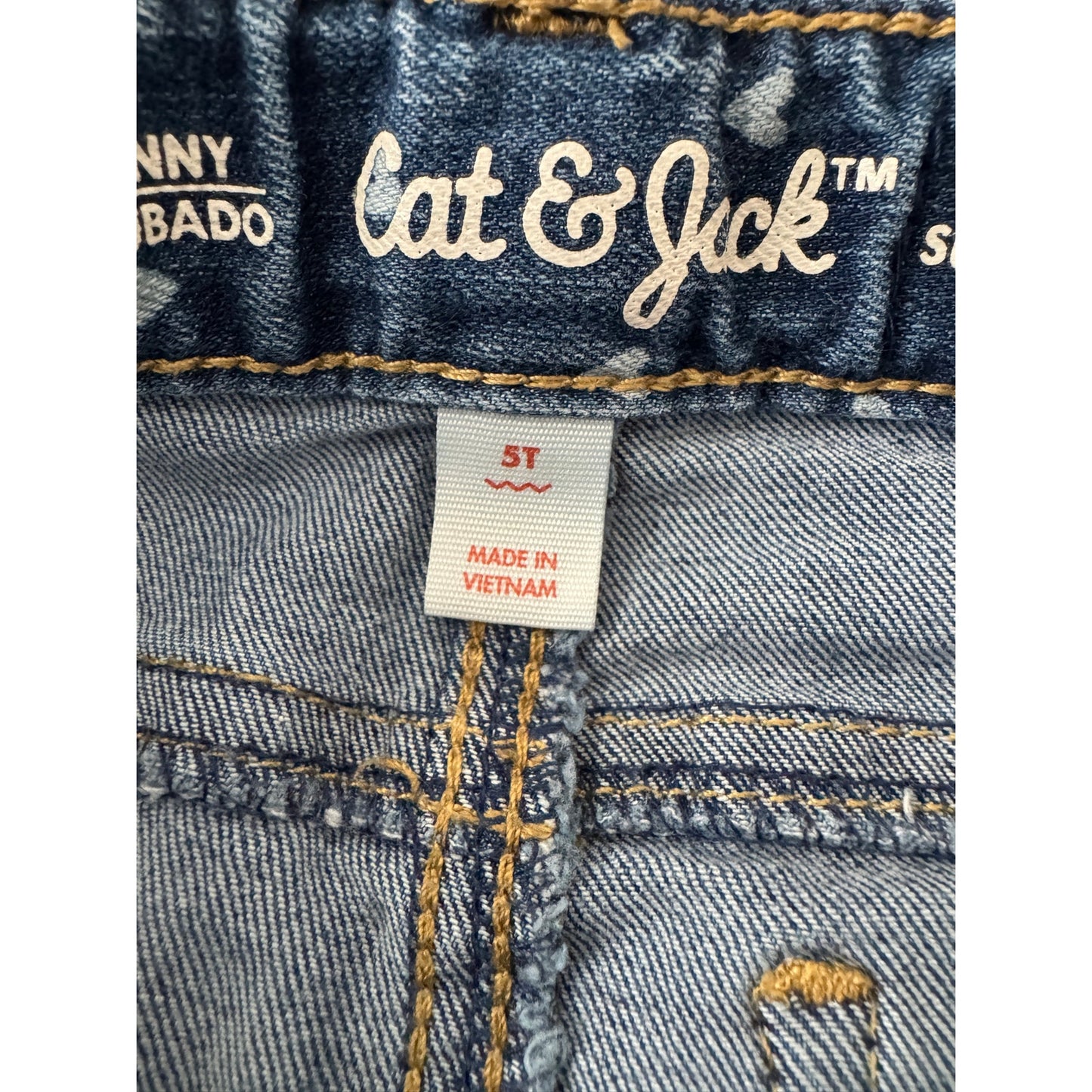 Cat & Jack Bundle of 2 Girls' Size 5/5T Jeans Jeggings Patchwork and Heart Print