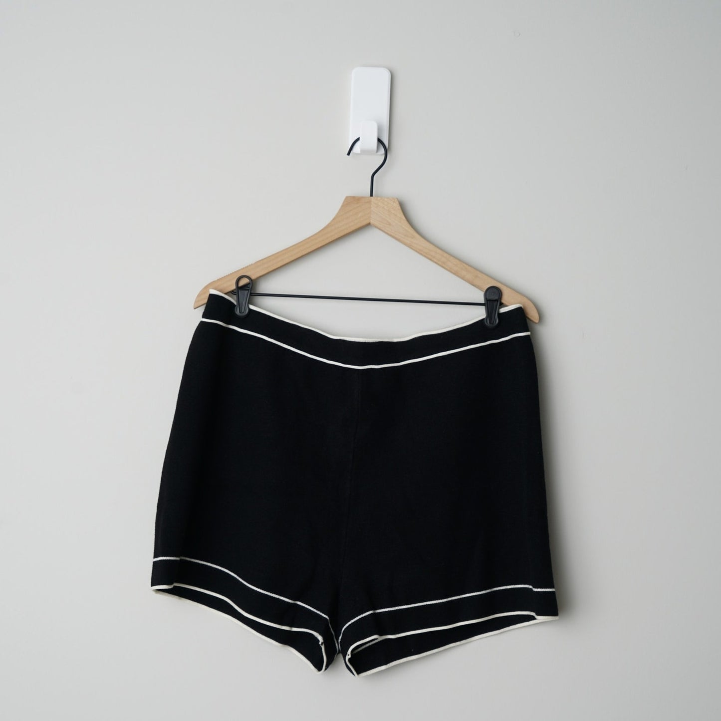 Oak + Fort Knit Pull On Shorts Black White Trim Comfy Dressy Lounge Minimalist