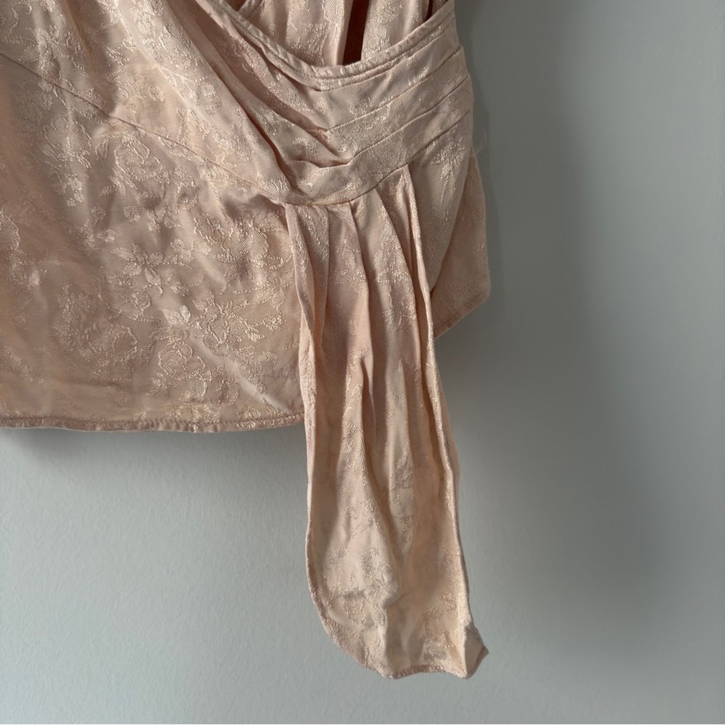 Lovers + Friends Revolve Asymmetric Satin Top floral zipper side coquette pink S