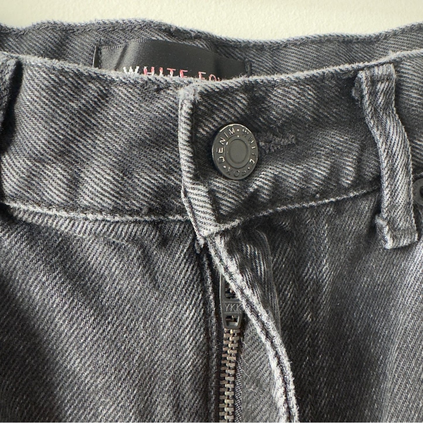 White Fox Stylish Straight Leg Jeans Black Denim Pants Dark Gray Charcoal casual