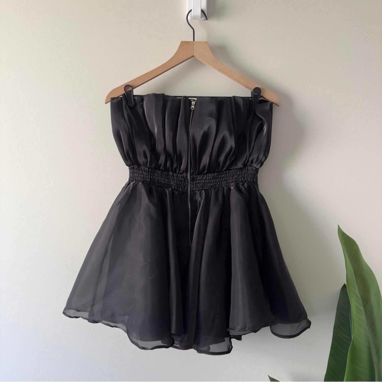 Anthropologie Mable Stylish Black Strapless Mini Little Black Dress LBD flare M
