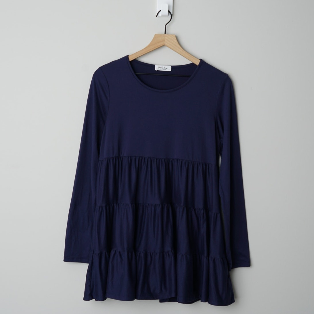 You & Me Navy Tiered Mini Dress Long Sleeve Round Neck Stretch Solid Preppy EUC