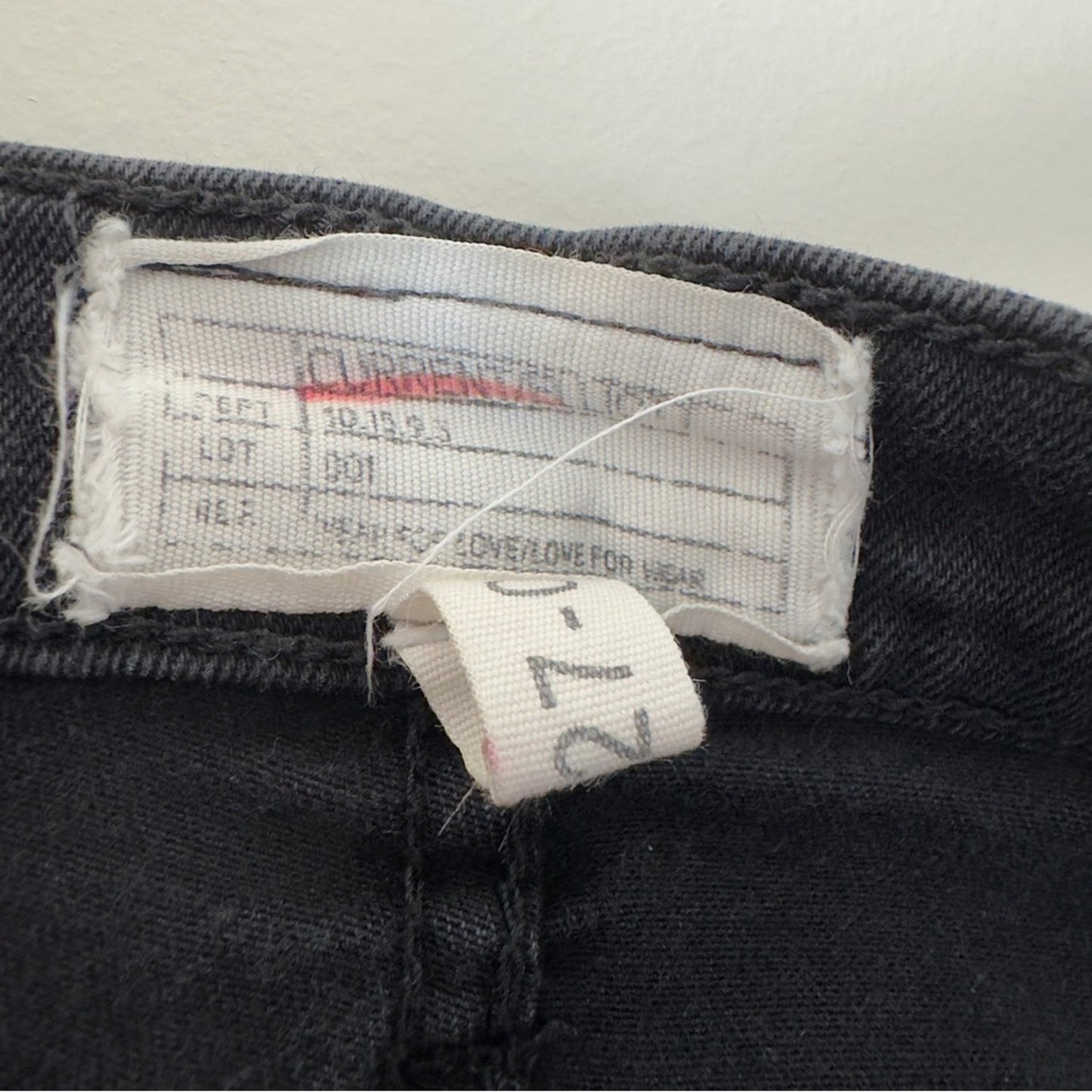 Current/Elliott The Stiletto Jeans in Jet Black Destroy Skinny Distressed crop