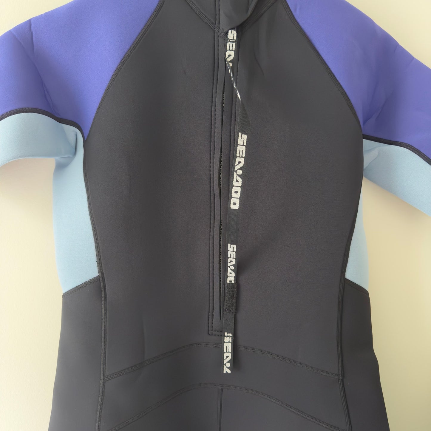 Sea-Doo Neoprene 3mm Exotic Shorty Wetsuit Element Proof Stretch Side Pocket NWT