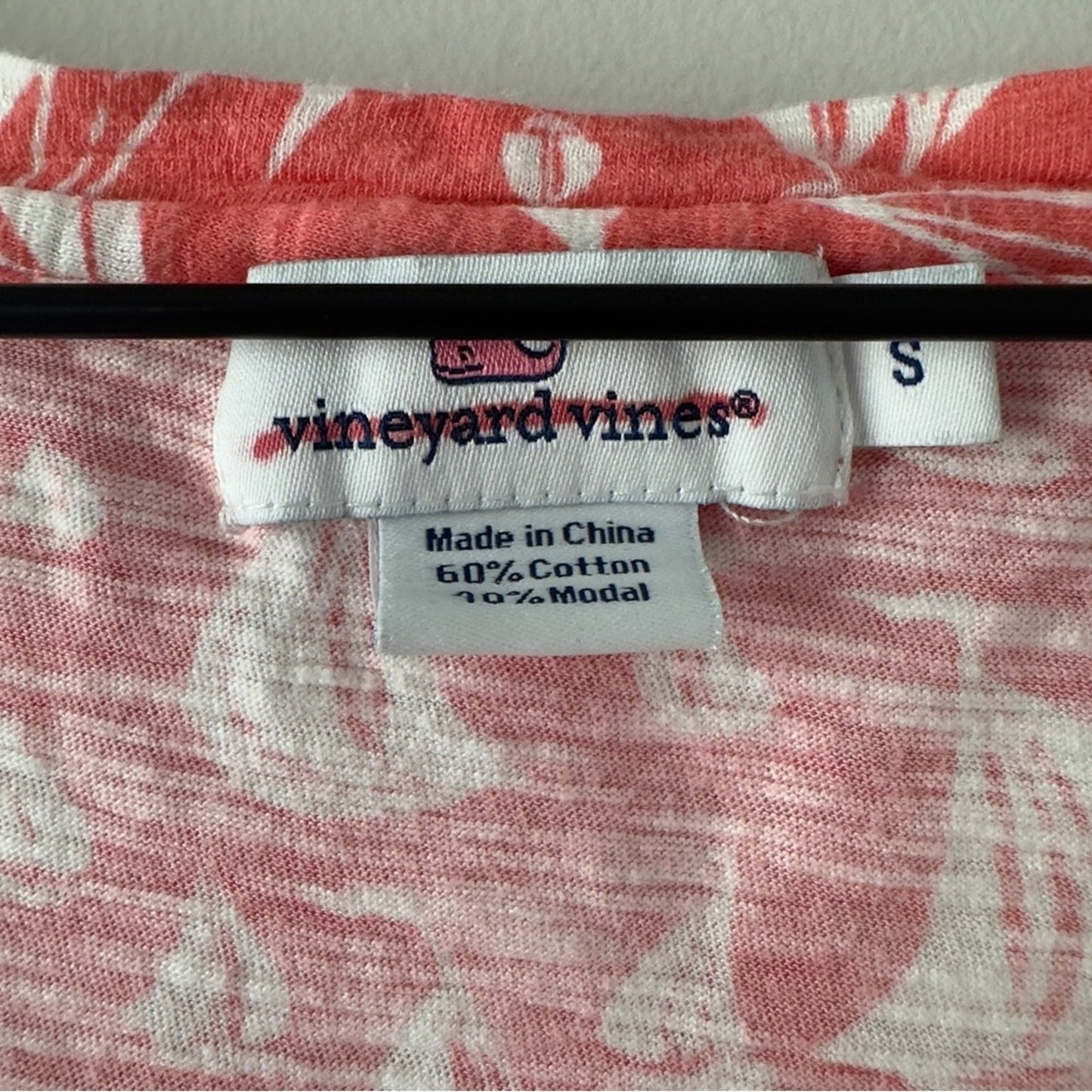 Vineyard Vines Boat Pattern Scoop Neck 3/4 sleeve top slit hem spring summer S