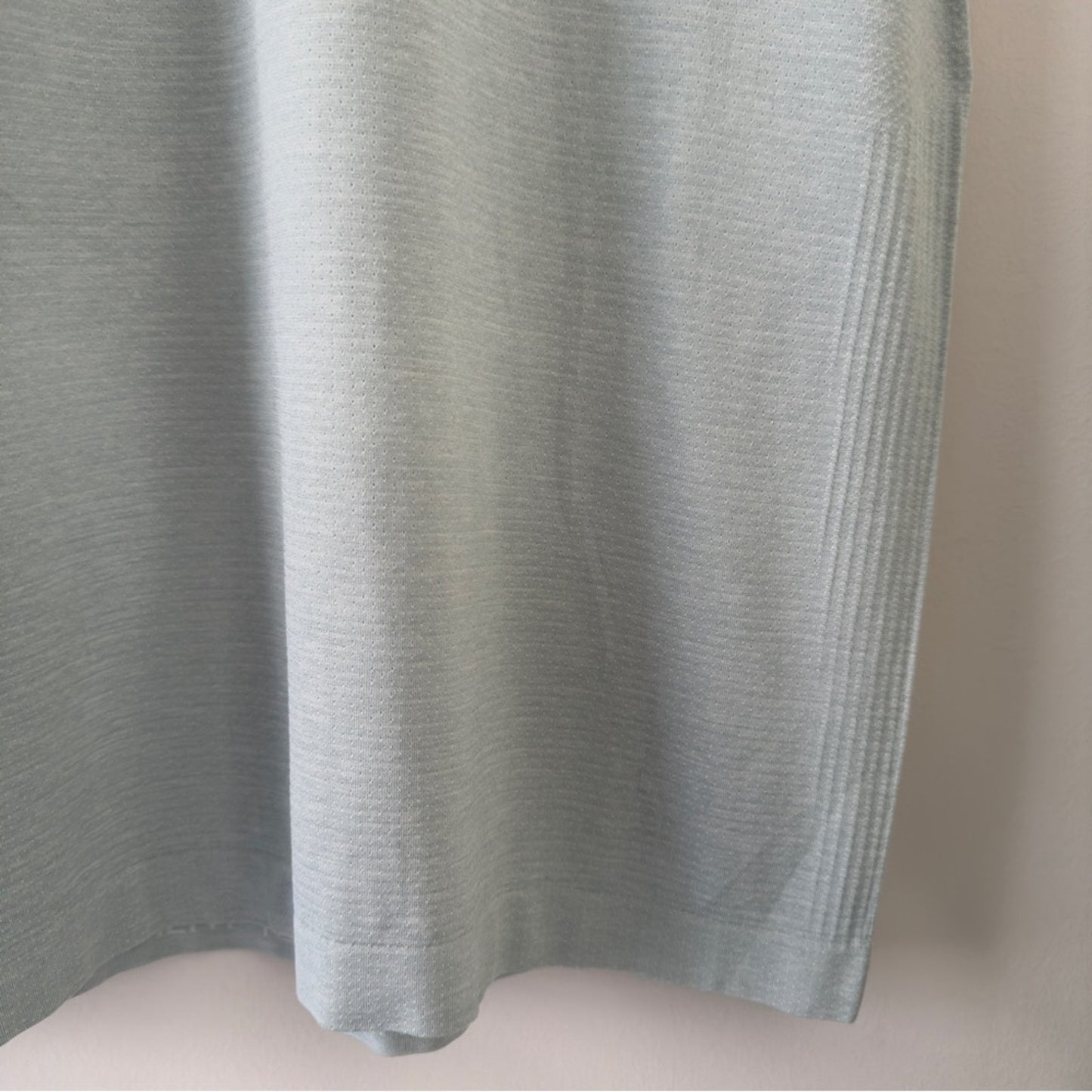 Lululemon Metal Vent Tech Short Sleeve Tee Shirt T-Shirt Athletic Activewear EUC