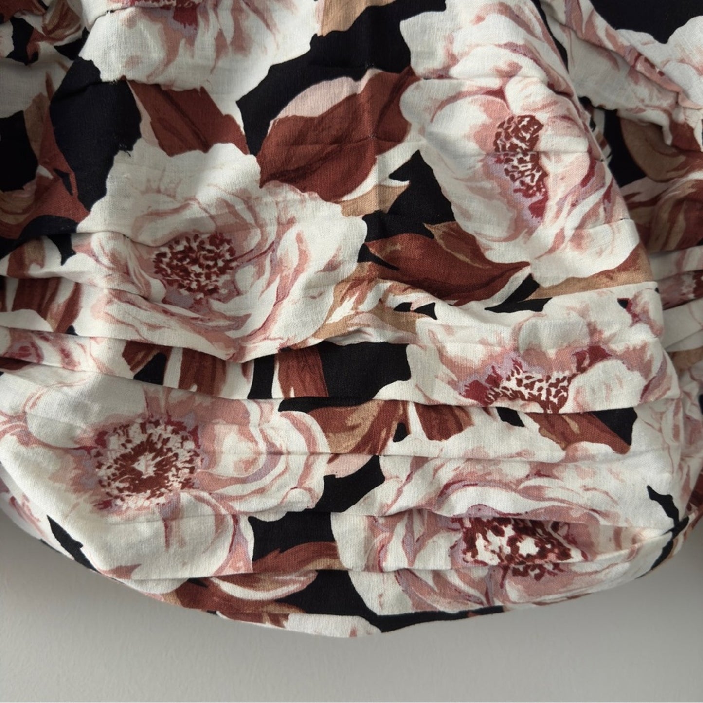 Express Floral Puff Sleeve Ruched pleated Crop top V-neck linen blend stretch XL
