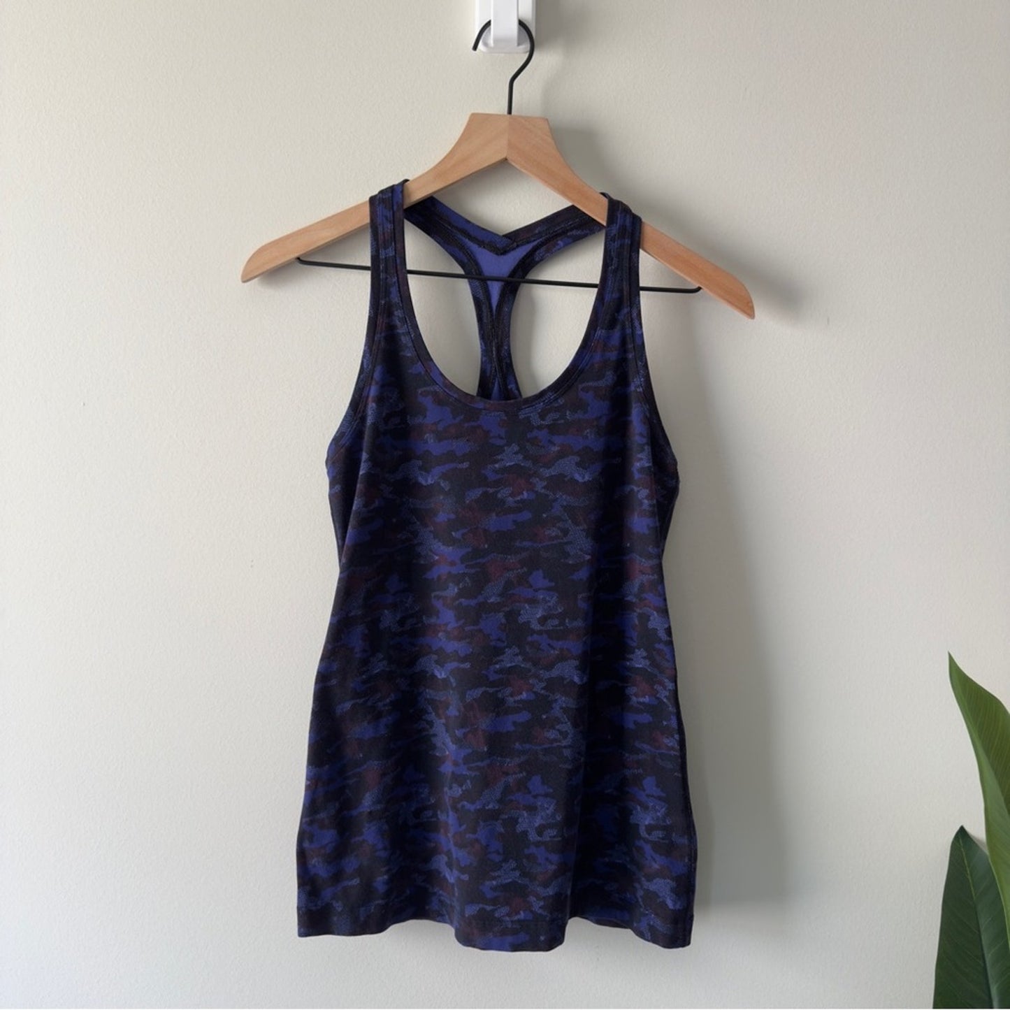 Lululemon Cool Racerback II in Mini Hounds Camo Emperor Blue Black Tank Top Yoga