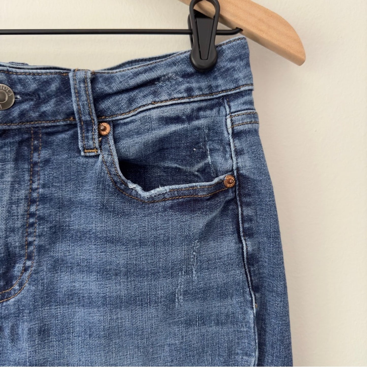 Pistola Medium Wash Skinny Jeans 5-Pocket Solid Denim Belt Loops Zipper Button