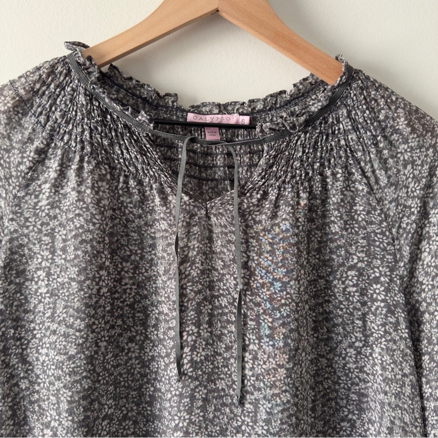 Calypso St. Barth 100% Silk Gray and white Blouse long sleeve sheer floral smock