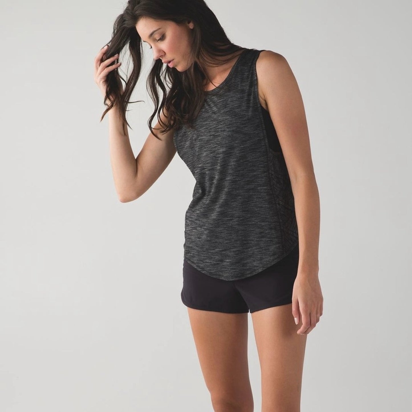 Lululemon Var-City Muscle Tank in Heathered Black size 2 lightweight top crew