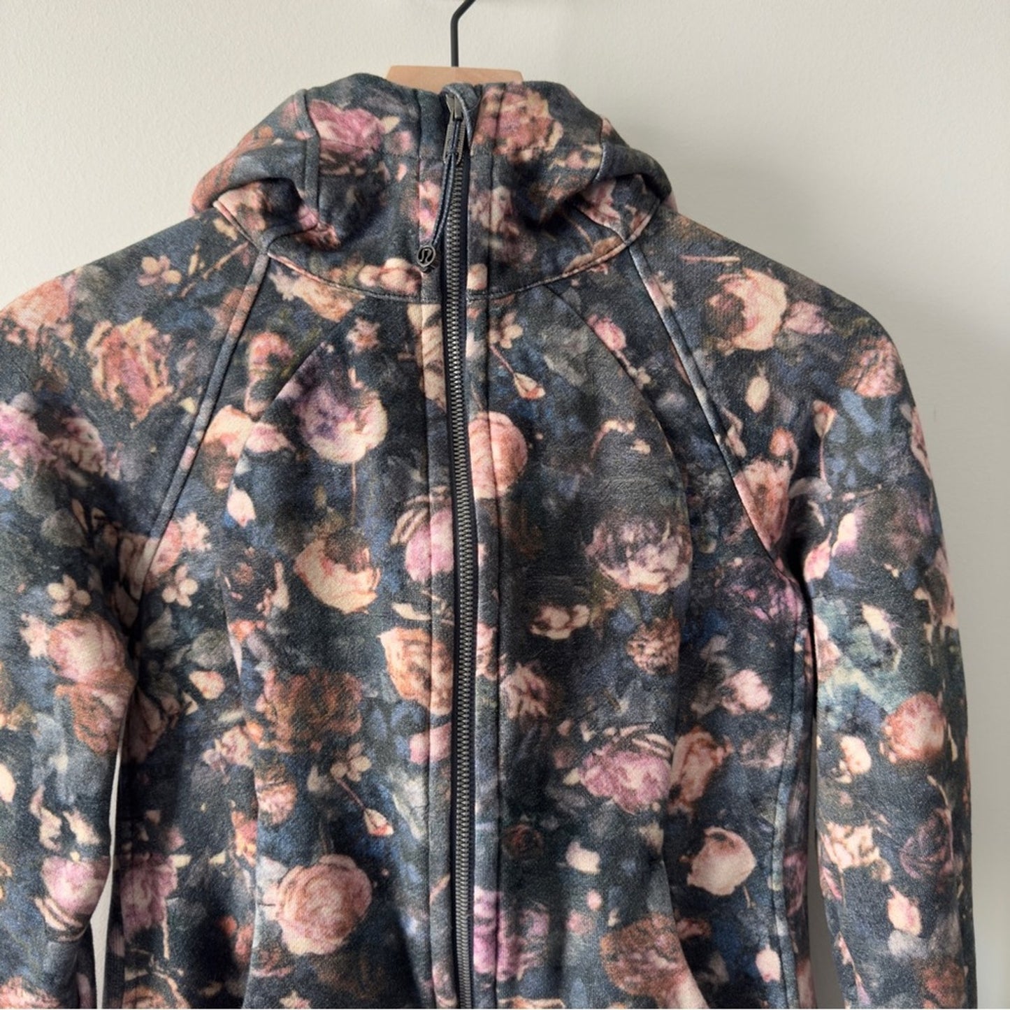 Lululemon Scuba Hoodie *Light Cotton Fleece in Frosted Rose Multi Jacket zip up