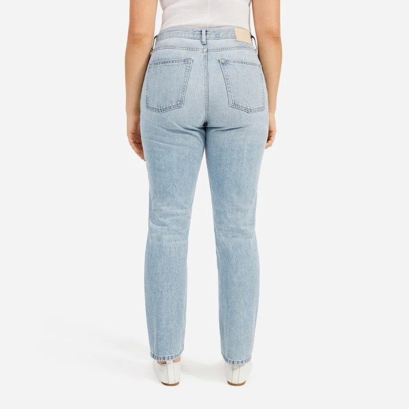 Everlane The Curvy '90s Cheeky Straight Jean Vintage Sunbleached Blue Button Fly