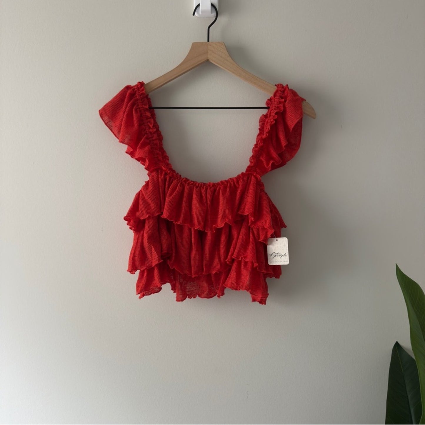 FREE PEOPLE Free-Est Ribbed Ruffle Cropped Top in Fiesta Red Tank Tiered Crop M