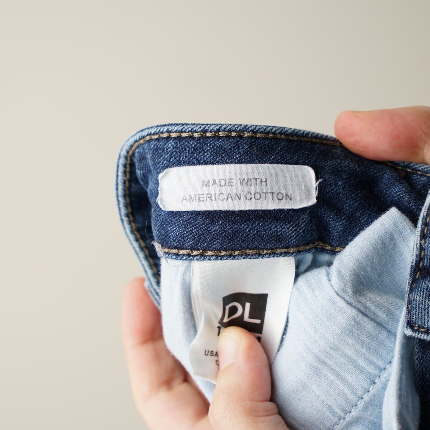 DL1961 Emma Power Legging Jeans in Allure Distressed Zip Button Skinny Pockets