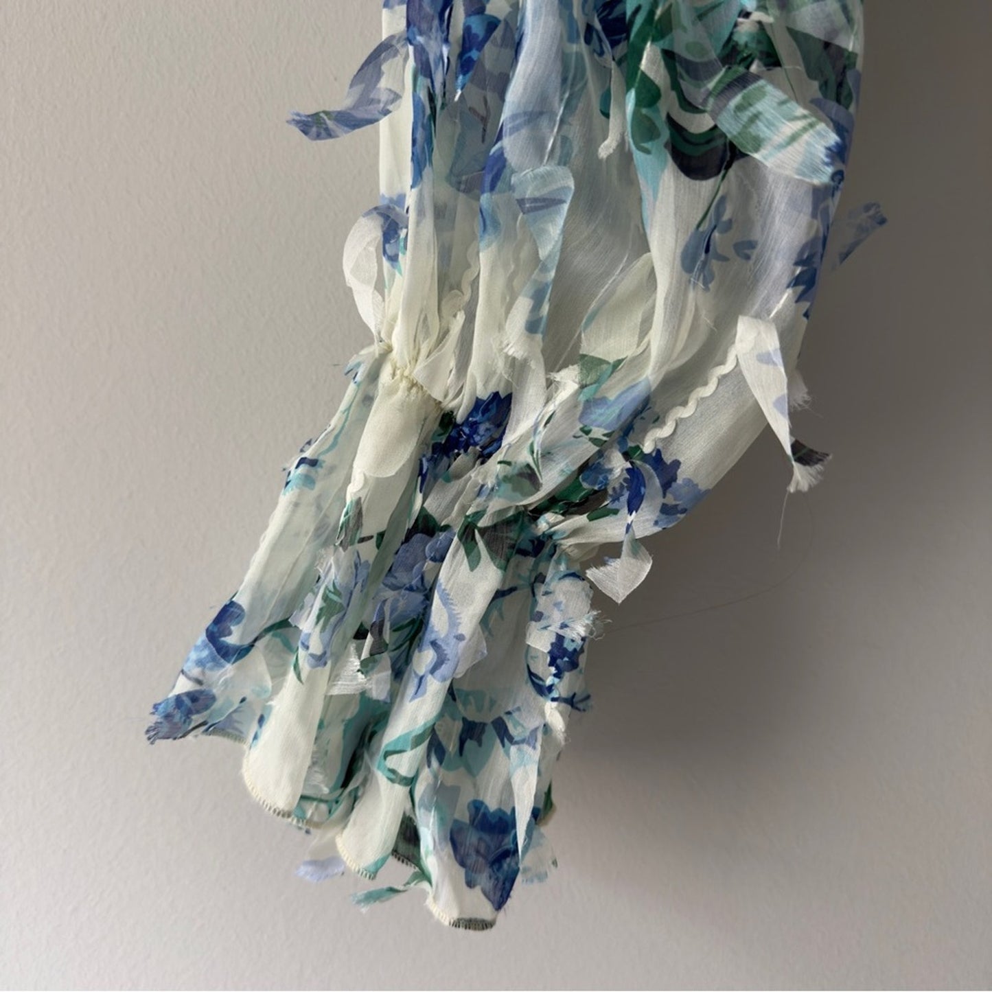 Shein Floral Off-Shoulder Ruffle Top Long Sleeve Cropped Crop Frilly Spring EUC