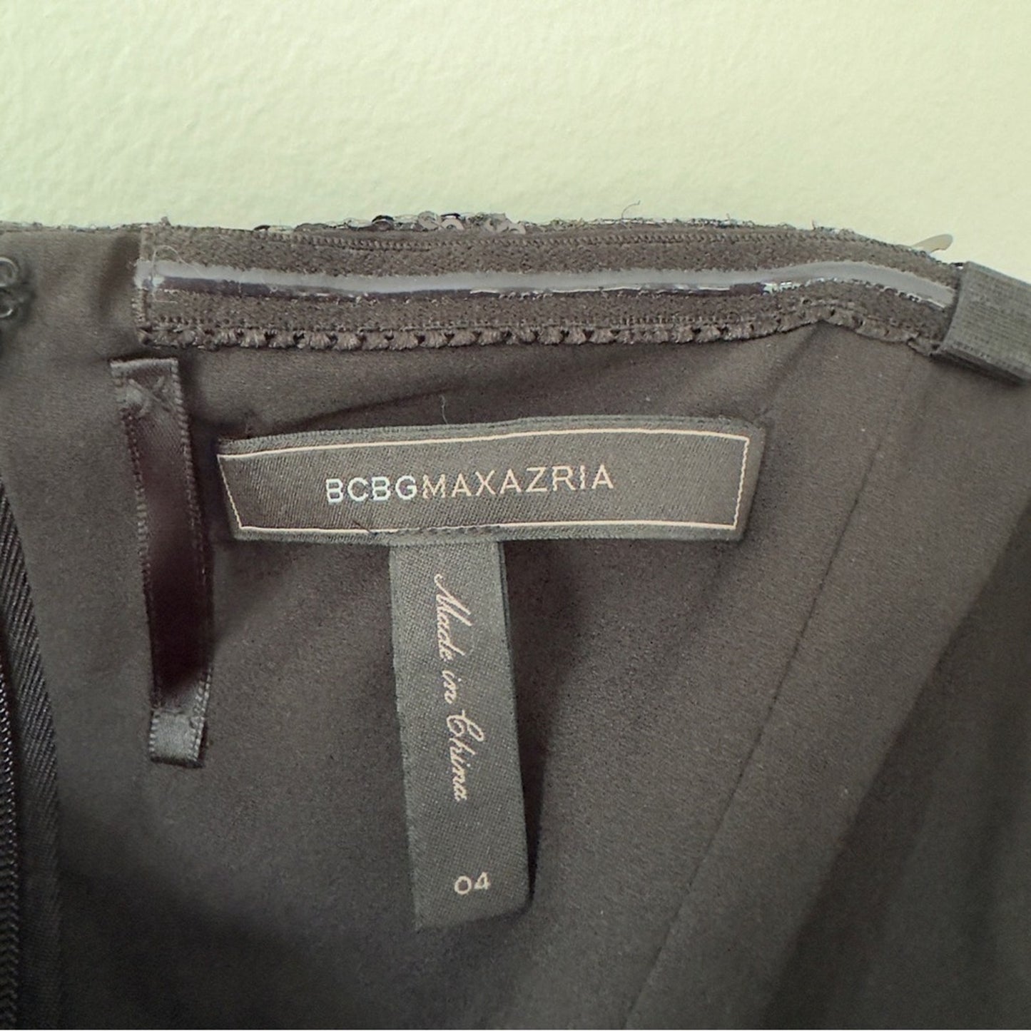 BCBGMaxAzria Carole Strapless Black Sequin Mini Dress Lined Zipper Back Party 4