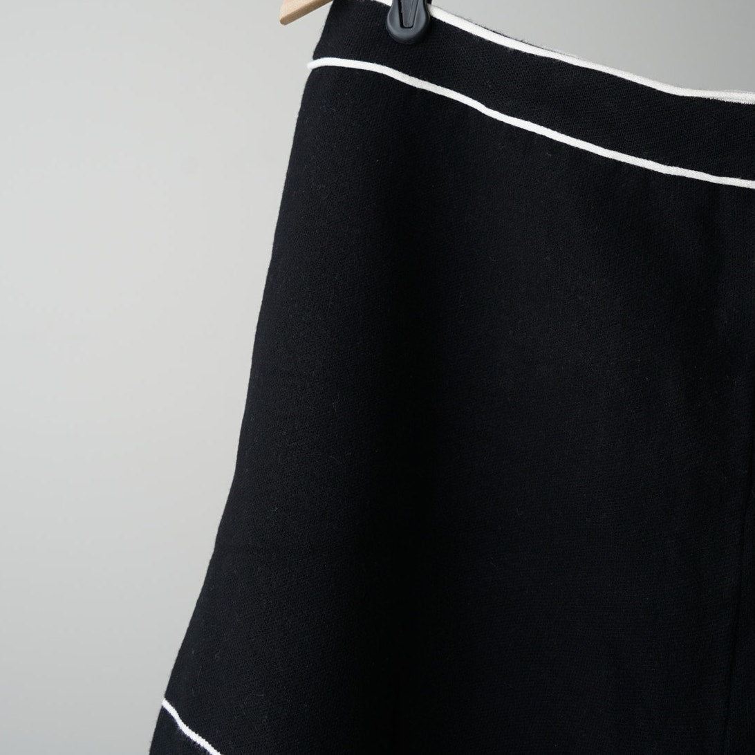 Oak + Fort Knit Pull On Shorts Black White Trim Comfy Dressy Lounge Minimalist