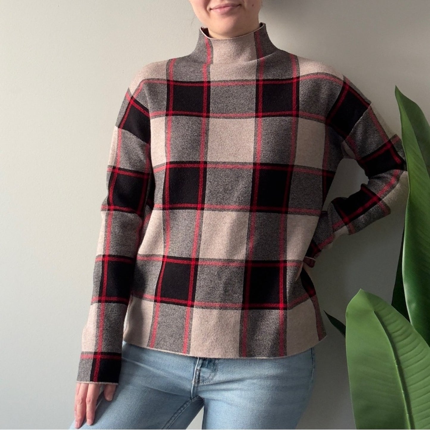 Rachel Zoe Red and Black Plaid Turtleneck Sweater Long Sleeve Checkered Winter M