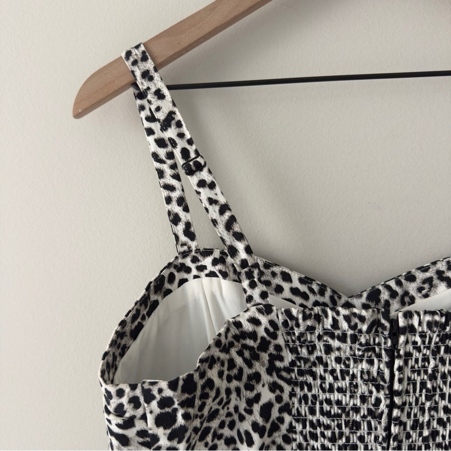 Torrid Black and White Animal Print Sleeveless Ruffle Pleated Pencil Mini Dress