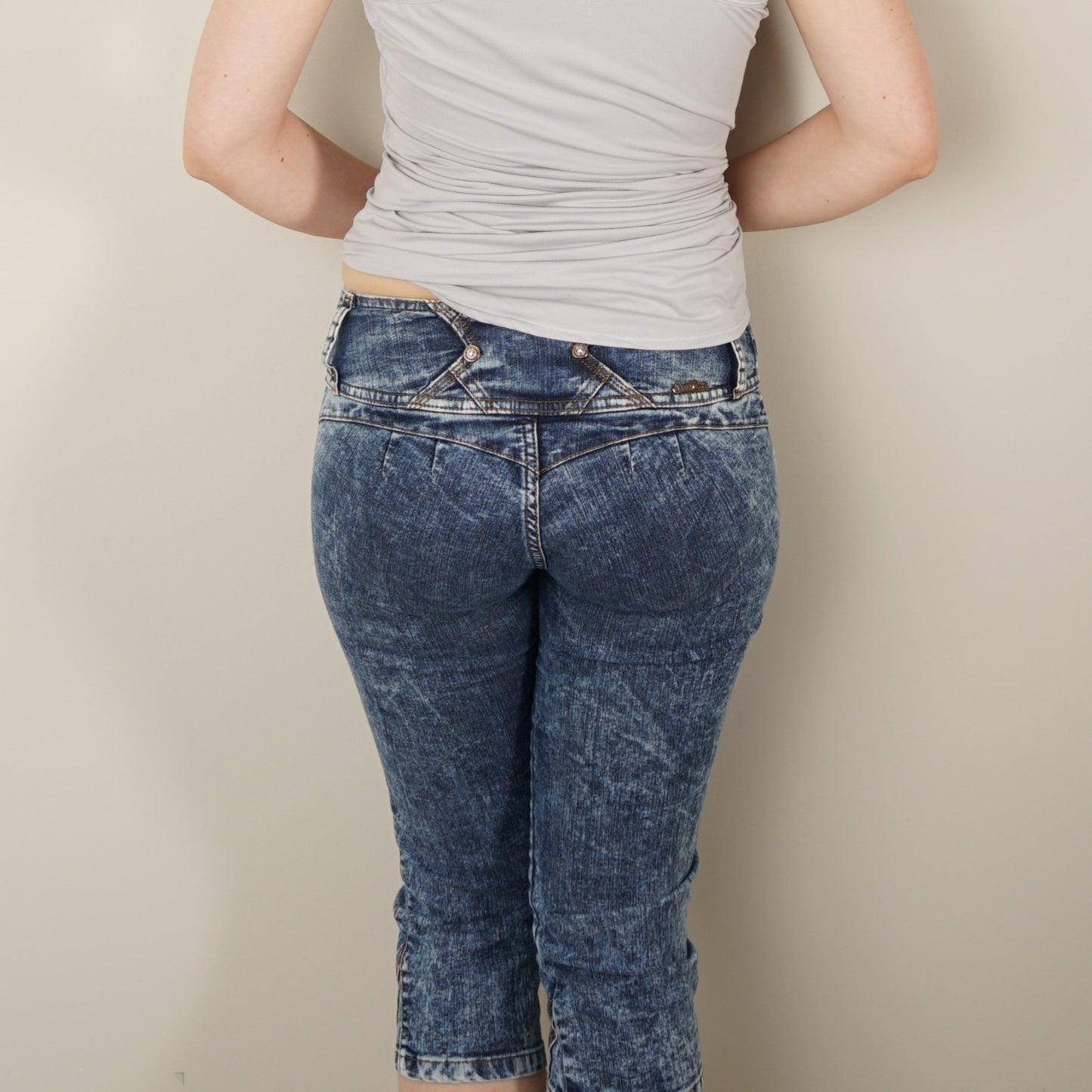 Y2K Secret Love Jegging Capri Pants Stretch Jean Cotton Embellished 2000s Acid 8