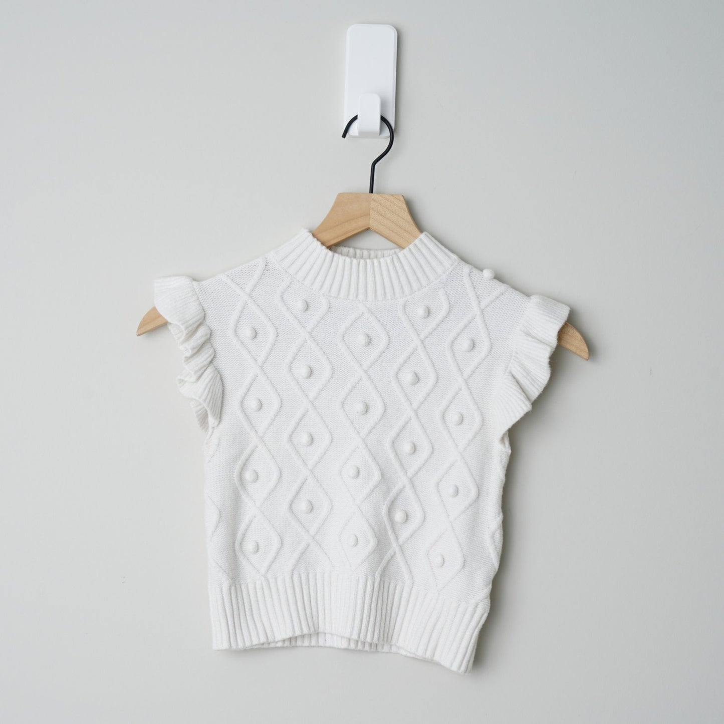 Vestique Cropped Sweater Vest Top Ruffle Cap Sleeves Pompom Jacquard Mock Neck M