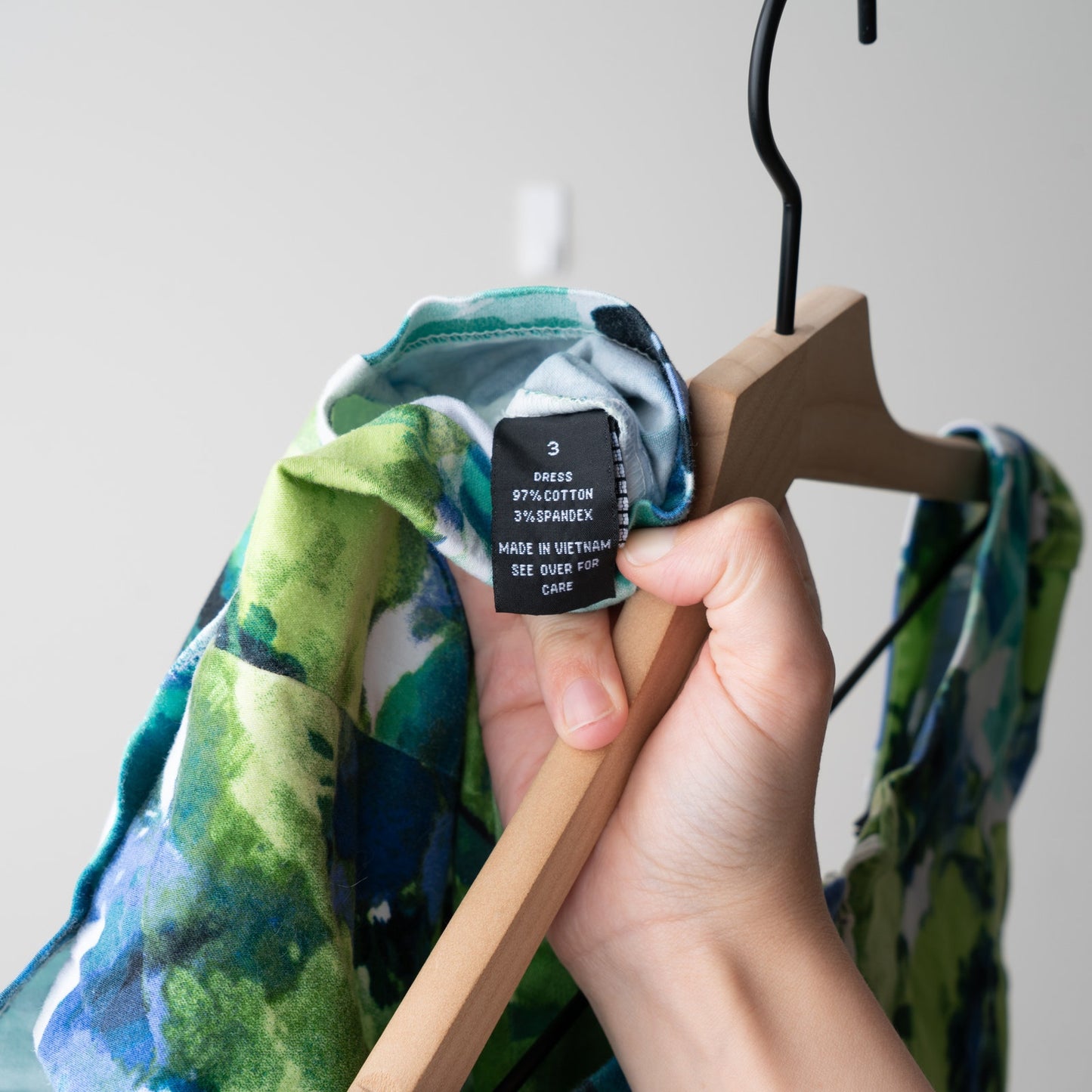 A. Byer Floral Bodycon Pencil Mini Dress Cap Sleeves Cotton Stretch Zip Up Y2K 3