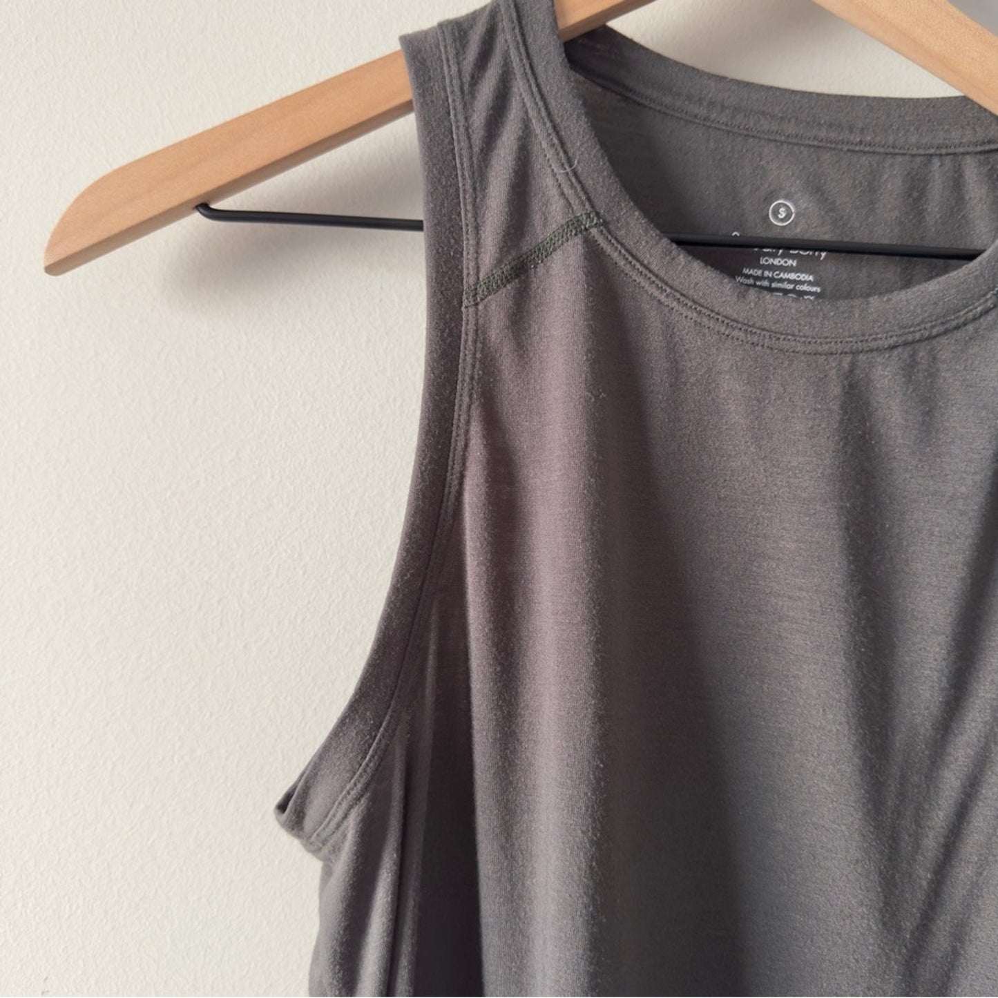 Sweaty Betty Athletic Tank Top Sleeveless casual activewear solid ruched back S