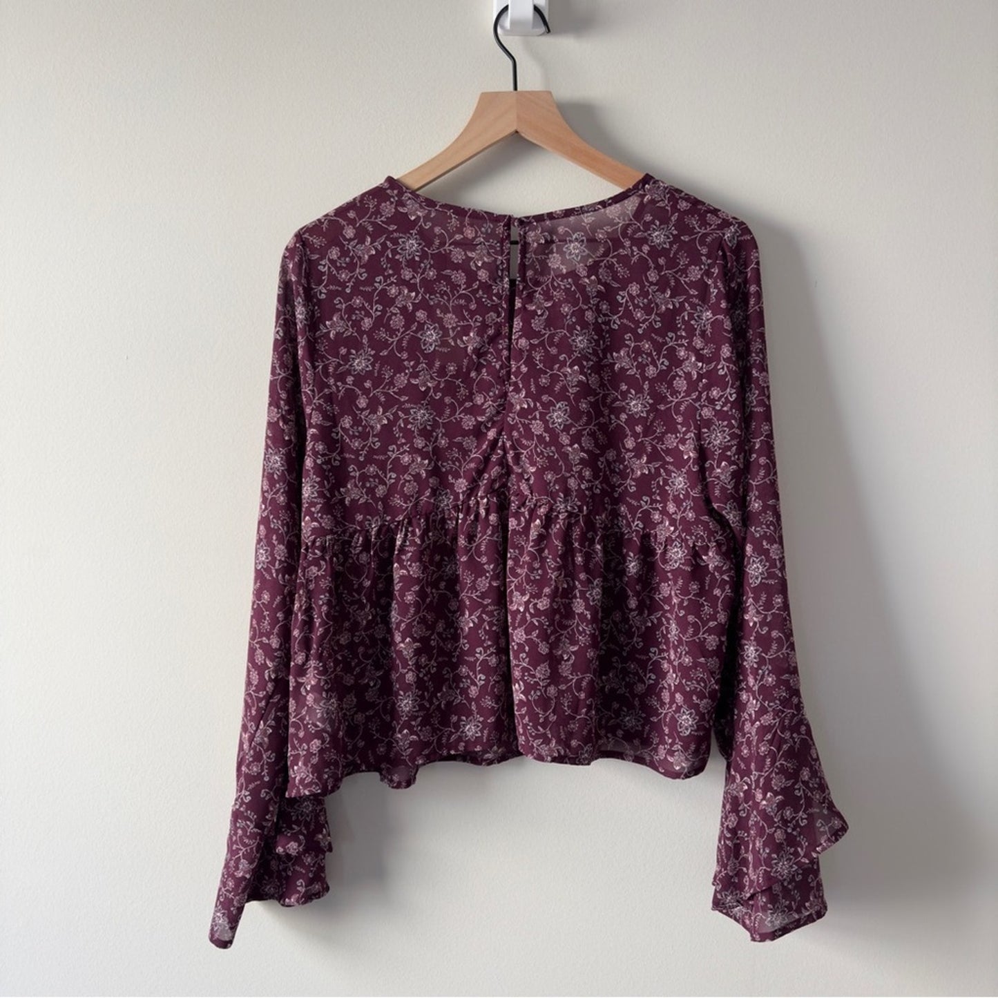 Aeropostale Floral Burgundy Babydoll Top sheer long bell sleeves keyhole button